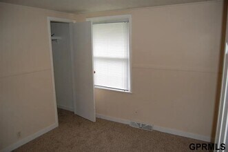 610 W 22nd Ave in Bellevue, NE - Building Photo - Building Photo