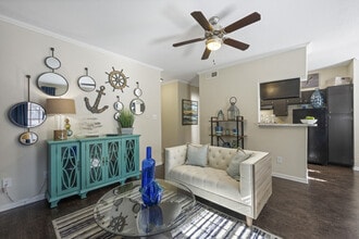 The Reston Apartments in Conroe, TX - Building Photo - Building Photo