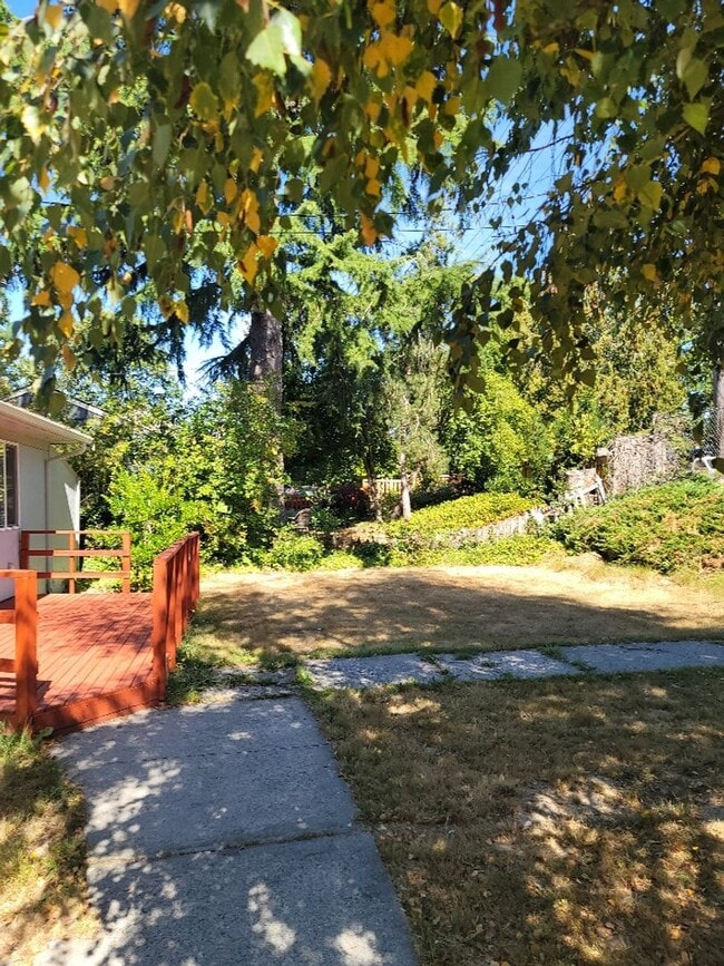 6561 21st Ave SW in Seattle, WA - Building Photo - Building Photo