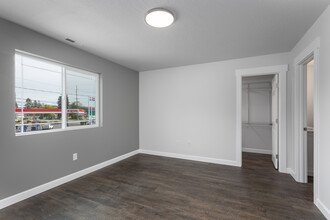 6th & Pines Townhomes in Spokane Valley, WA - Foto de edificio - Interior Photo