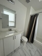 624 Rexdale Blvd in Toronto, ON - Building Photo - Building Photo