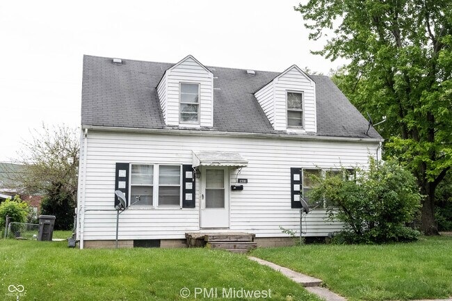 property at 1401 N Alton Ave