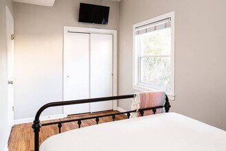 628 W Schubert Ave in Chicago, IL - Building Photo - Building Photo