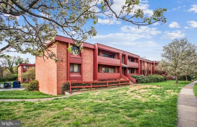 1509 S George Mason Dr in Arlington, VA - Building Photo - Building Photo