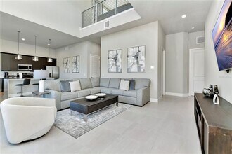 7740 Sandy Ridge Dr in Kissimmee, FL - Building Photo - Building Photo