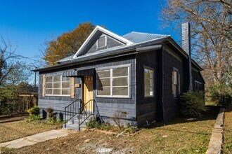 611 Bell St in Bessemer, AL - Building Photo - Building Photo