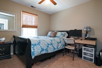 120 Wakefield Dr in Athens, GA - Building Photo - Building Photo