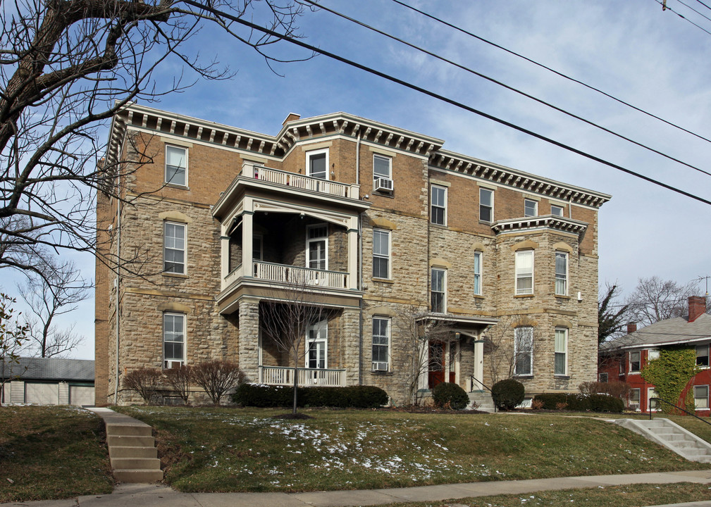 Weston Flats in Cincinnati, OH - Building Photo