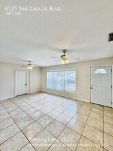 8125 San Carlos Blvd in Ft. Myers, FL - Building Photo - Building Photo