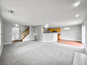 7619 Hyatts Ln in Maineville, OH - Building Photo - Building Photo