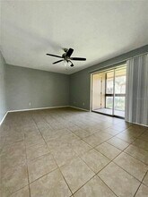 5501 LOBLOLLY Ct in Tampa, FL - Building Photo - Building Photo