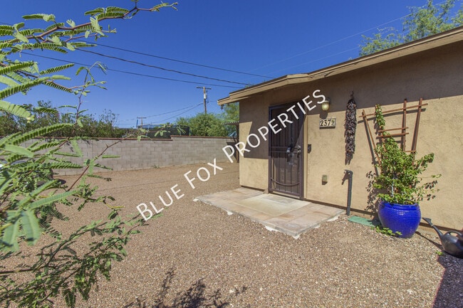property at 237 E Waverly St