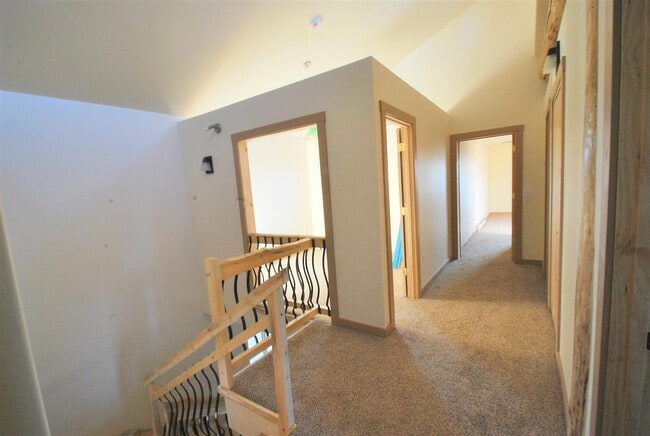 1738 Alaska Way in Fairbanks, AK - Building Photo - Building Photo