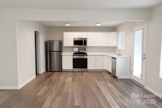 5235 Swearngan Rd in Charlotte, NC - Building Photo - Building Photo