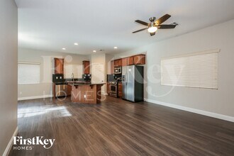 7635 Anatolian St in Las Vegas, NV - Building Photo - Building Photo