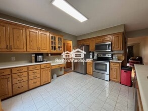 9331 Portland Ave S in Minneapolis, MN - Building Photo - Building Photo