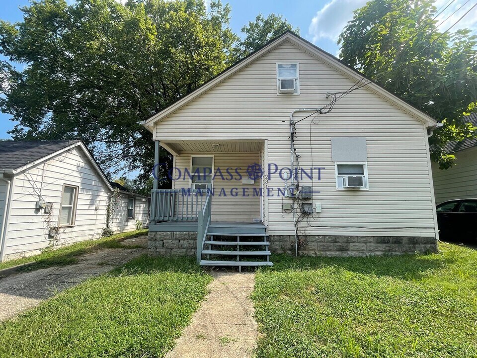 231 Carlisle Ave in Lexington, KY - Foto de edificio