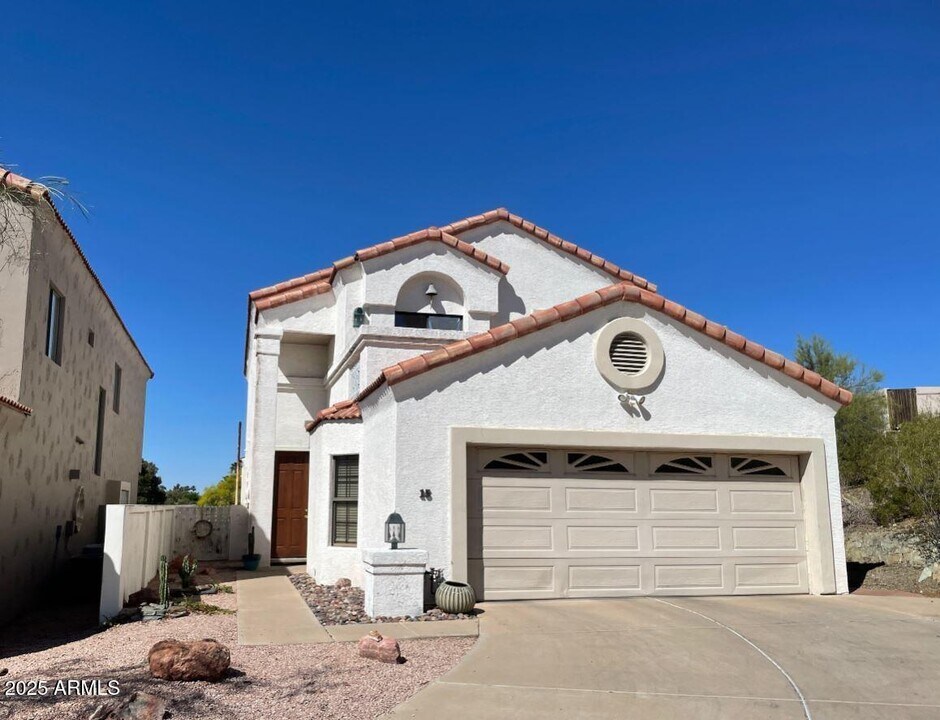 1001 E Griswold Rd in Phoenix, AZ - Building Photo