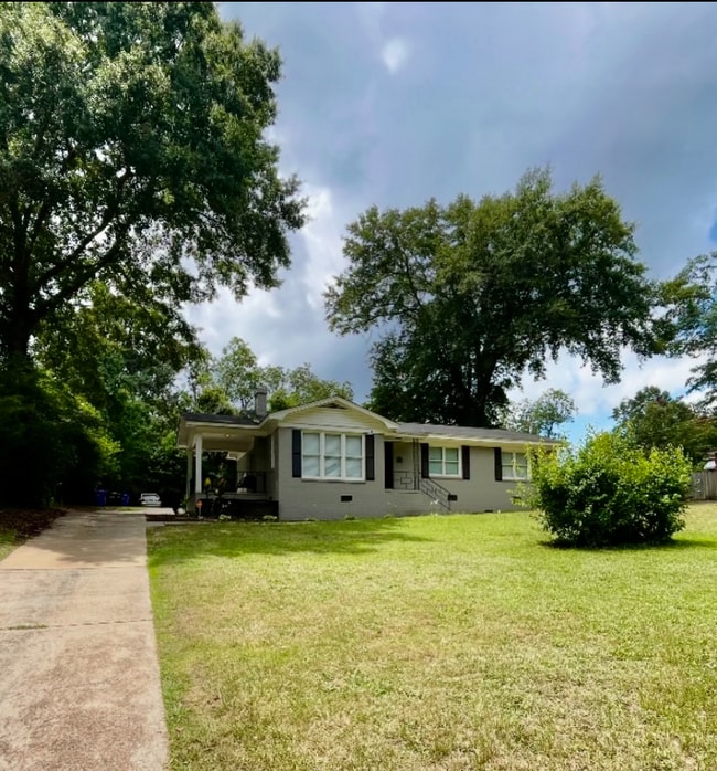 property at 2612 52nd St