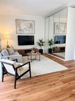 1316 N Hollywood Way in Burbank, CA - Building Photo