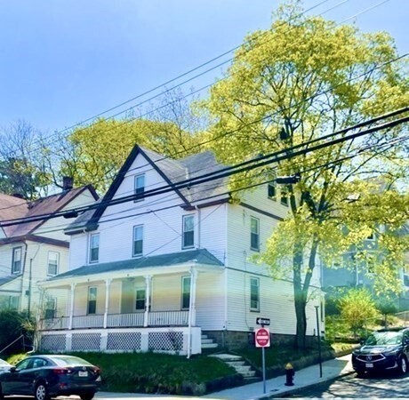 34 Arlington St, Unit 1 in Boston, MA - Building Photo - Building Photo