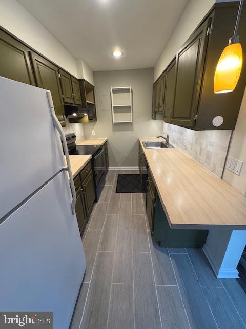 property at 4803 Wellington Dr