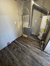1502 Hirzel St in Toledo, OH - Building Photo - Building Photo