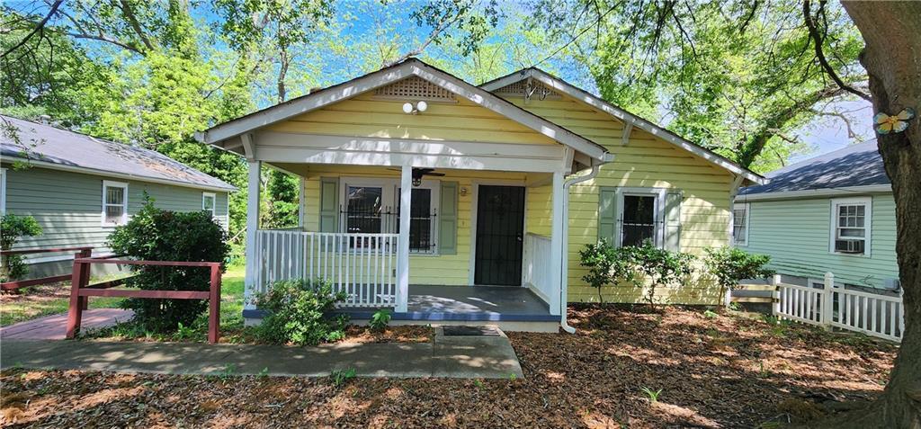 1162 Sims St SW in Atlanta, GA - Building Photo
