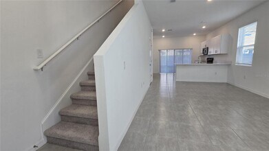 3004 Skyline Lp in Kissimmee, FL - Building Photo - Building Photo