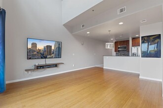 1200 E 11th St in Austin, TX - Building Photo - Building Photo