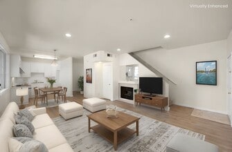 18347 Saticoy St in Reseda, CA - Foto de edificio - Building Photo