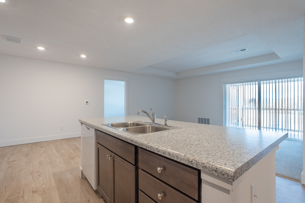 Lamoreaux Farms Apartments in Rockford, MI