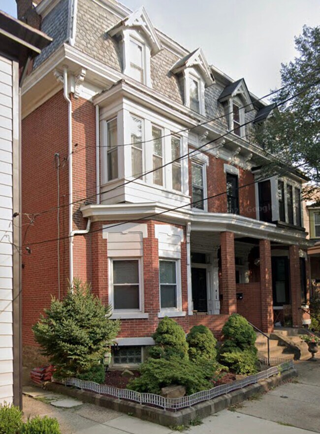 225 Emerson St in Pittsburgh, PA - Building Photo - Building Photo