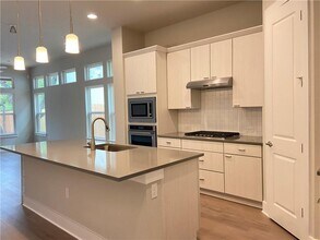 1615 Woodwind Ln in Austin, TX - Building Photo - Building Photo