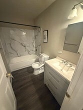 39 N 10th St, Unit 4B in Allentown, PA - Building Photo - Building Photo