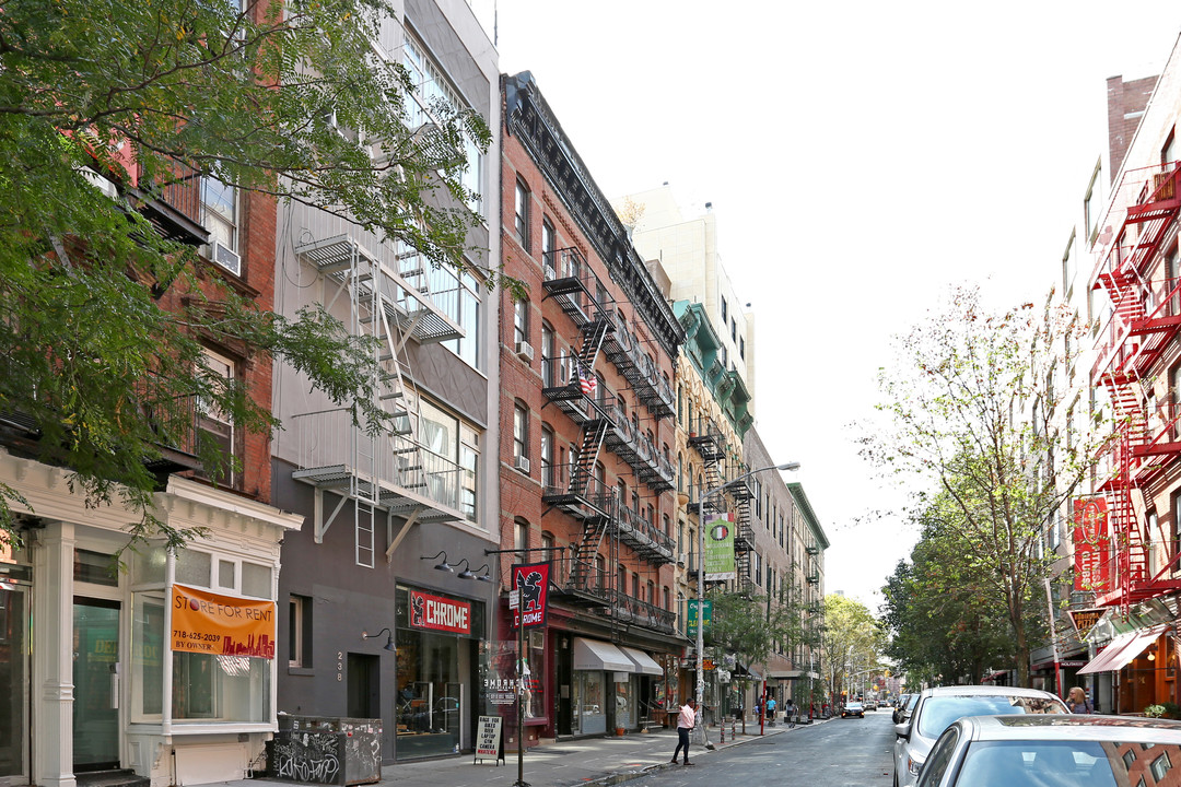 236 Mulberry St in New York, NY - Foto de edificio