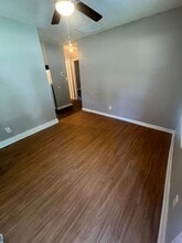 3604 Jonquil St, Unit C in Charlotte, NC - Building Photo - Building Photo