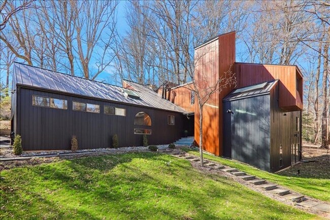 8706 Bellwood Rd in Bethesda, MD - Building Photo - Building Photo