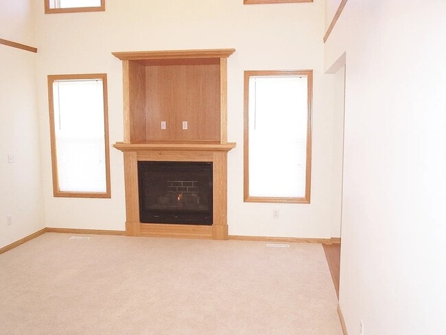 3208 SE Grant St in Ankeny, IA - Building Photo - Building Photo