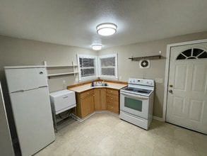 2109 11th St in Bremerton, WA - Building Photo - Building Photo