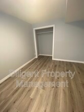 260 Lansdowne St W in Peterborough, ON - Building Photo - Building Photo