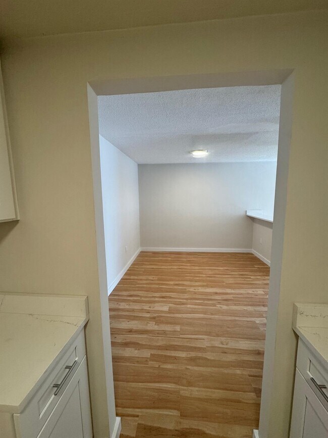 16 Central St, Unit 3 in Somerville, MA - Building Photo - Building Photo