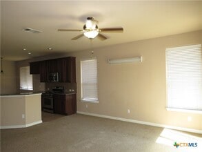 12612 Timber Heights Dr in Austin, TX - Building Photo - Building Photo