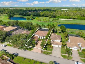 2384 Heritage Greens Dr in Naples, FL - Building Photo - Building Photo