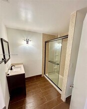4881 NW 97th Ct in Doral, FL - Building Photo - Building Photo
