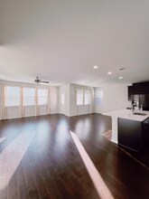 7517 Saginaw Dr in Austin, TX - Building Photo - Building Photo