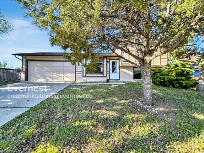 3645 Queensland Pl in Colorado Springs, CO - Building Photo - Building Photo