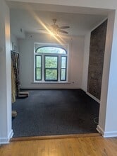 1230 W Hubbard St, Unit #2 in Chicago, IL - Foto de edificio - Building Photo