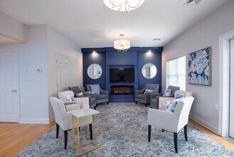 100C Danbury Rd in Ridgefield, CT - Foto de edificio - Building Photo