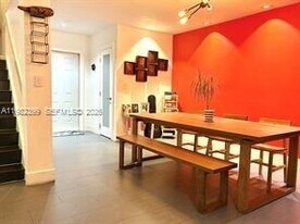 13881 NE 2nd Ct in Miami, FL - Building Photo